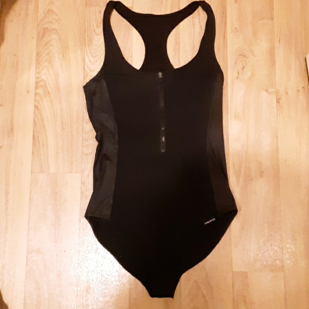 One piece bathing suit